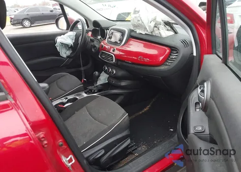 2017 Fiat 500X Pop Fwd z USA, uszkodzony, nr VIN ZFBCFXABXHP606299